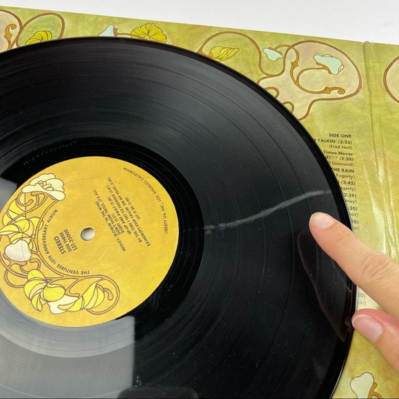 The Ventures 10th Anniversary Album Music Vinyl Vintage - Picture 6 of 7